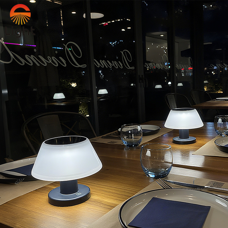 savinglights solar desk light-Description