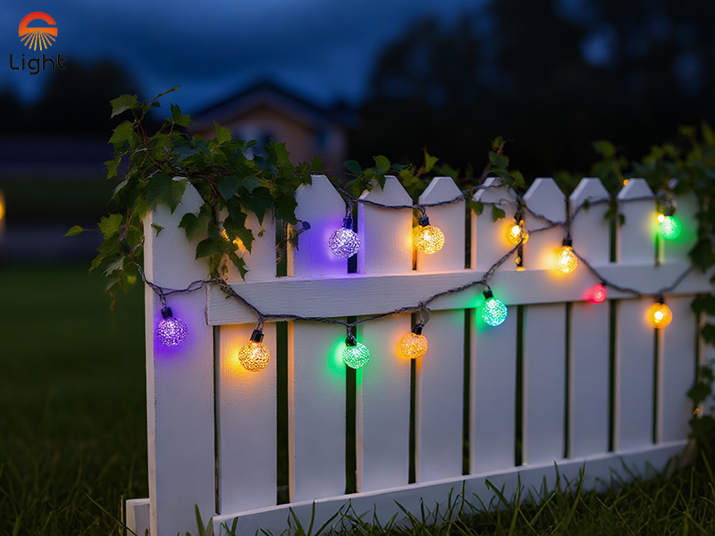 Why solar lights are the first choice for outdoor garden decoration