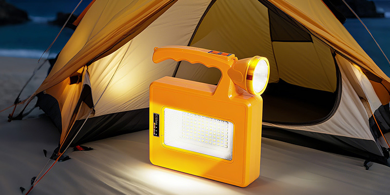 How to choose outdoor travel equipment