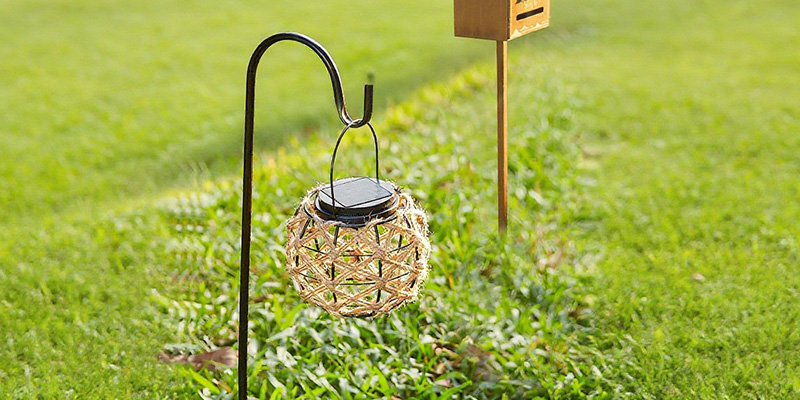 How to Extend the Service Life of Solar Lights