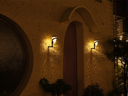 Outdoor light